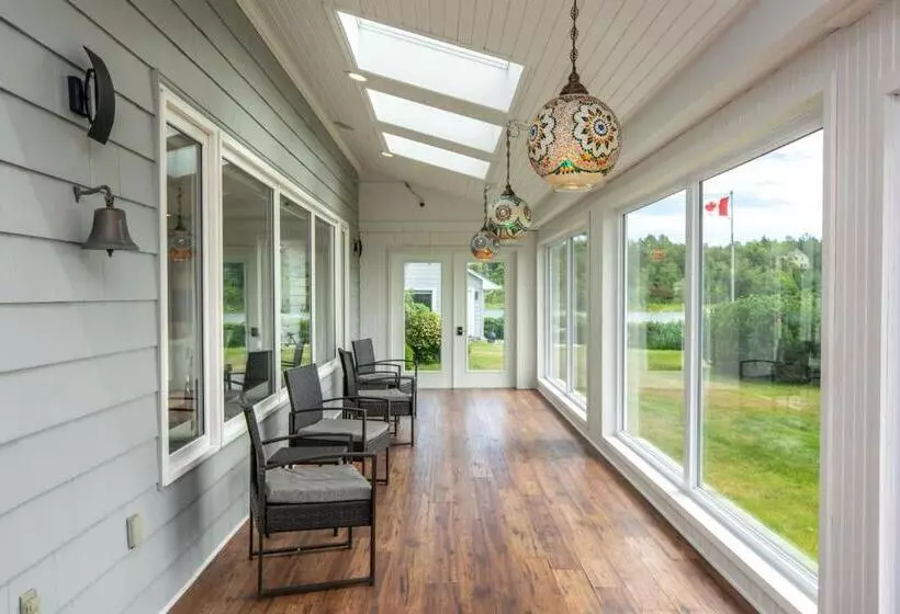 Majatalo Ocean Bay View Luxury Guesthouse