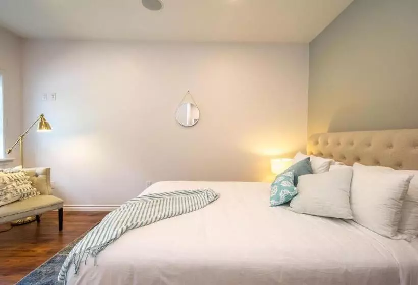 Majatalo Ocean Bay View Luxury Guesthouse