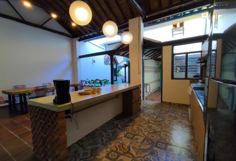 Panzió Trip Monkey Girón