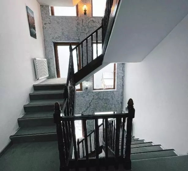 پانسیون Vila Belvedere