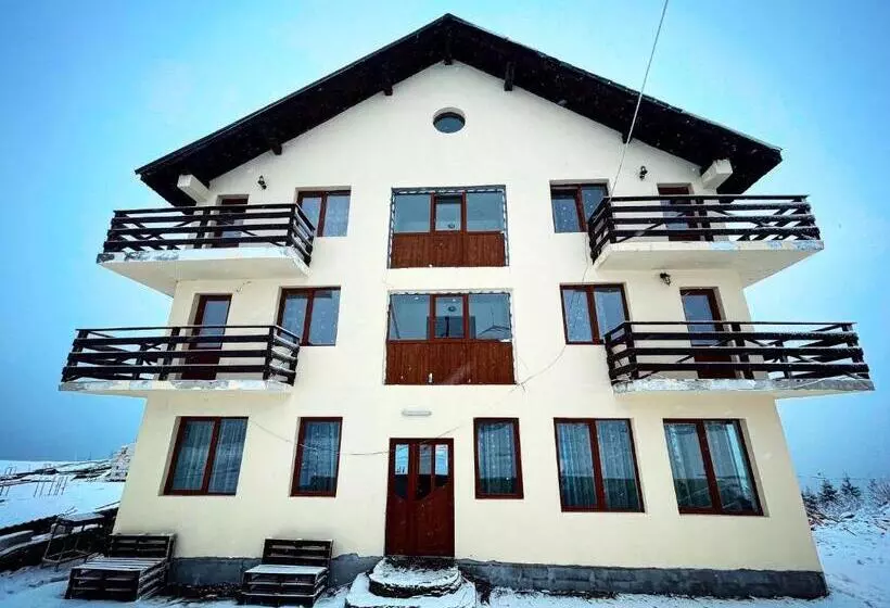 پانسیون Vila Belvedere