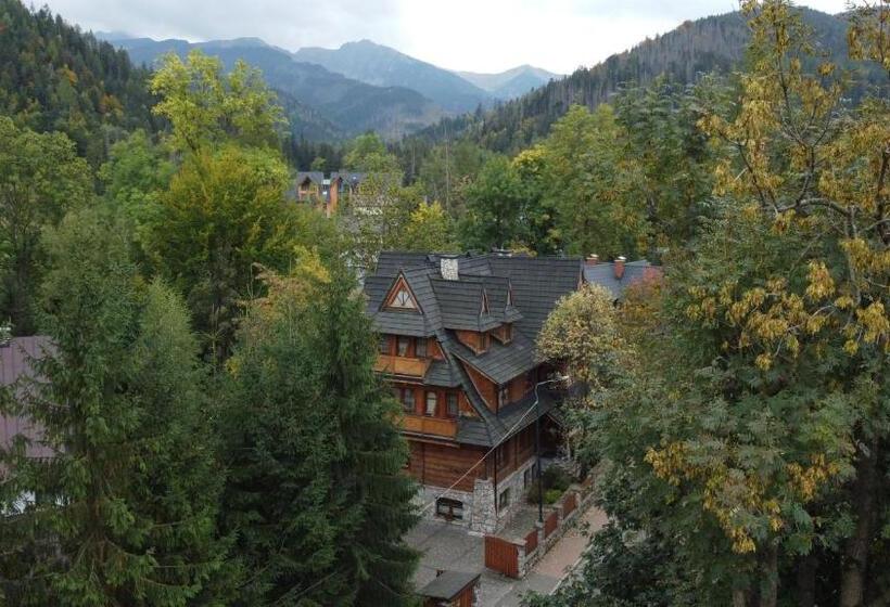 ペンション Willa Bystry, Pod Nosalem