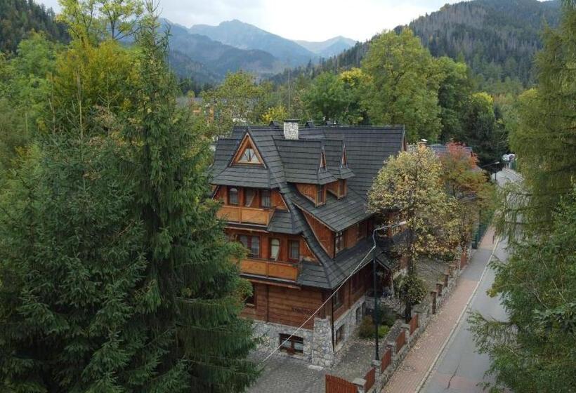 ペンション Willa Bystry, Pod Nosalem