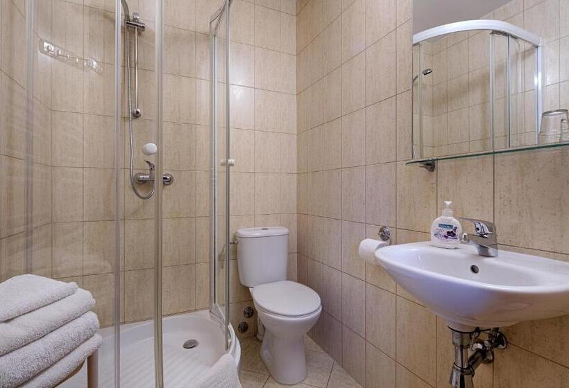 ペンション Willa Bystry, Pod Nosalem