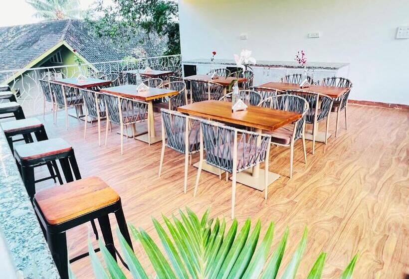 The Mayfield Resort, Vagator