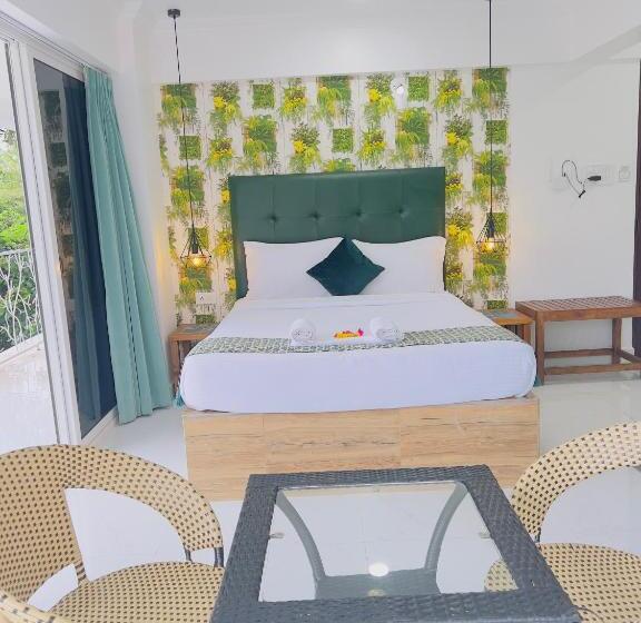 The Mayfield Resort, Vagator