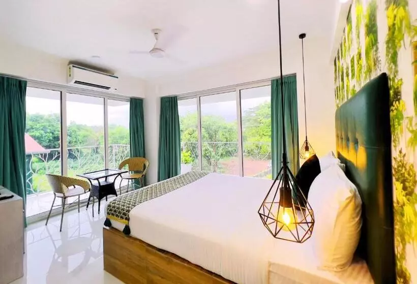 The Mayfield Resort, Vagator