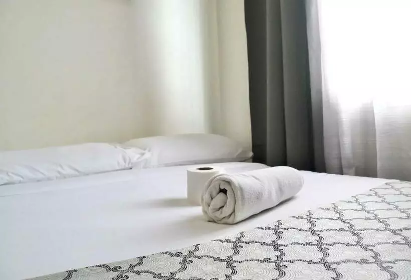 Hostel Goldentown