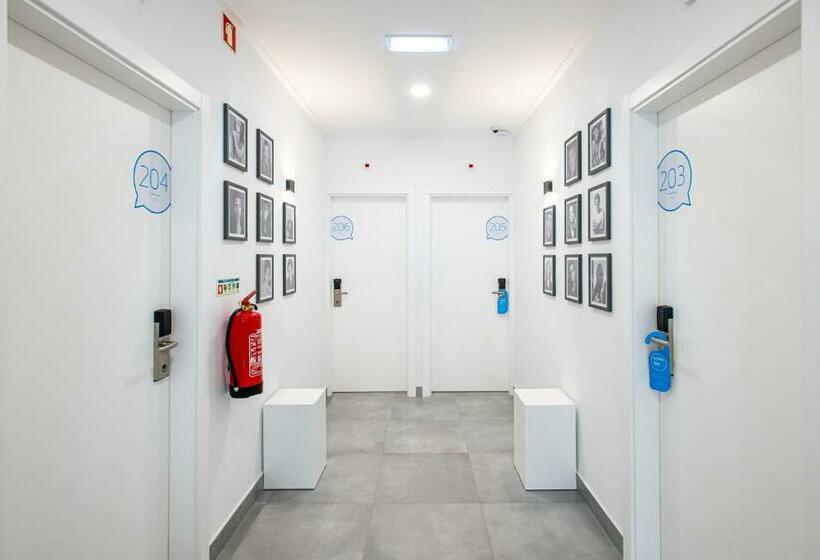 فندق صغير Lizbon South Bed