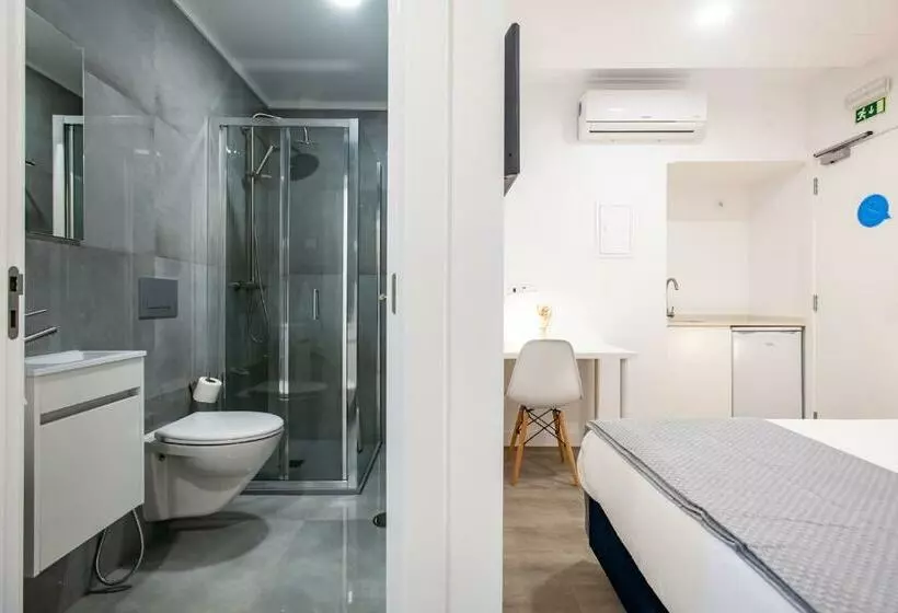 Retkeilymaja Lizbon South Bed