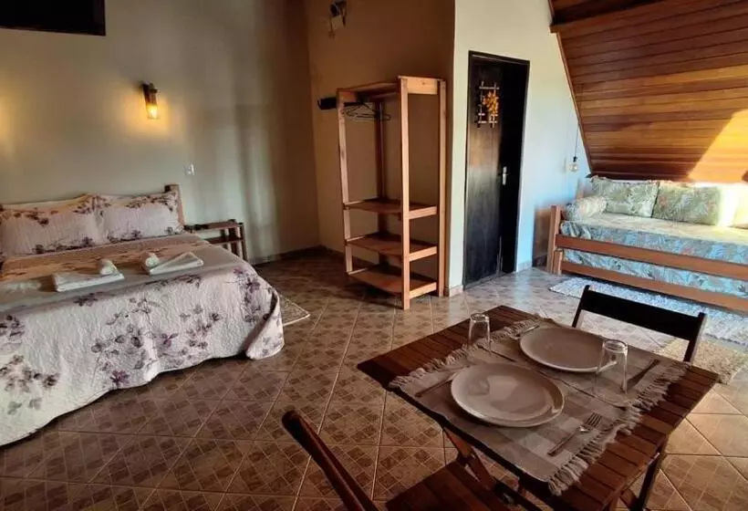 ユースホステル Villa Das Palmeiras Chalés & Camping