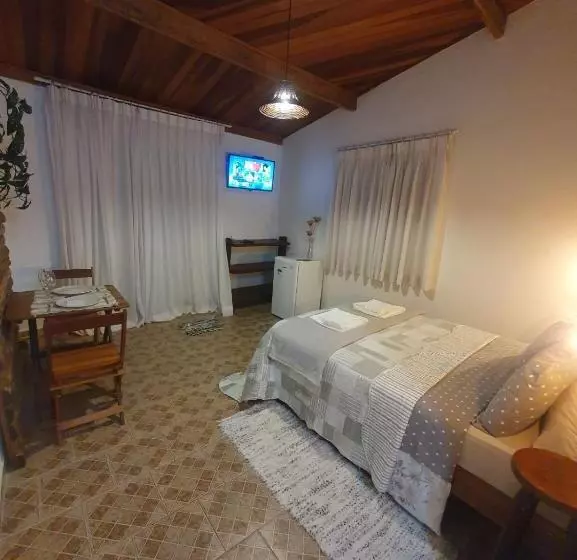 ユースホステル Villa Das Palmeiras Chalés & Camping