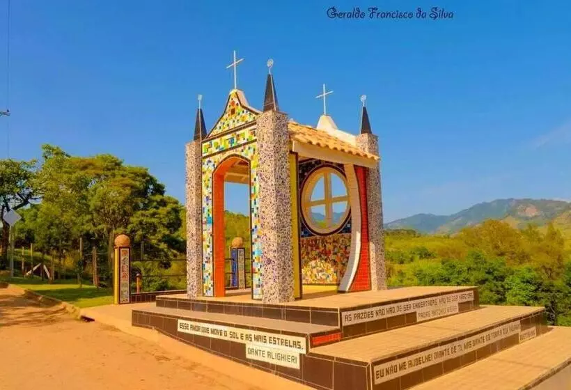 ユースホステル Villa Das Palmeiras Chalés & Camping