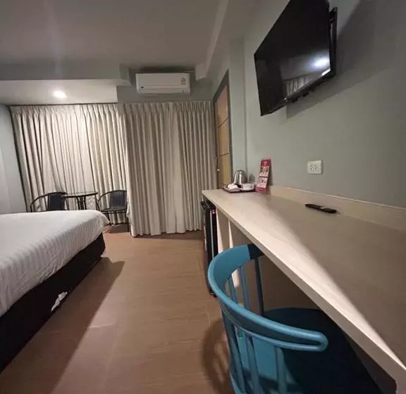 Baan Thanakul Residences