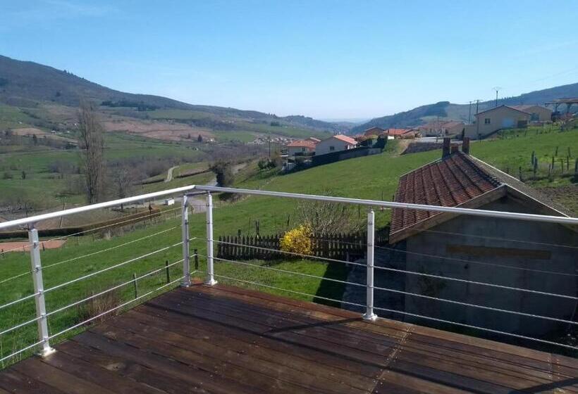 مبيت وإفطار Détour En Beaujolais