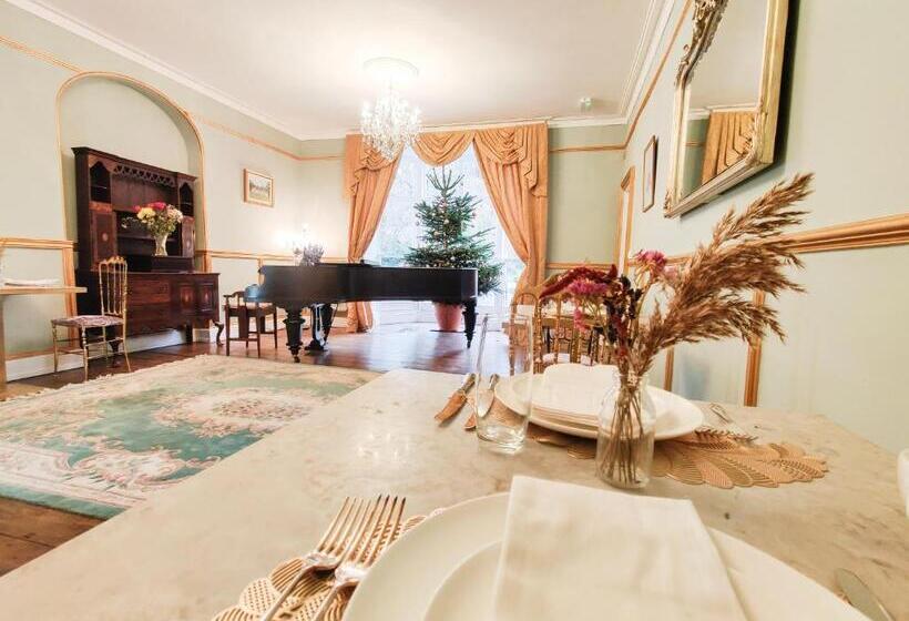 Bed and Breakfast Plas Dolguog