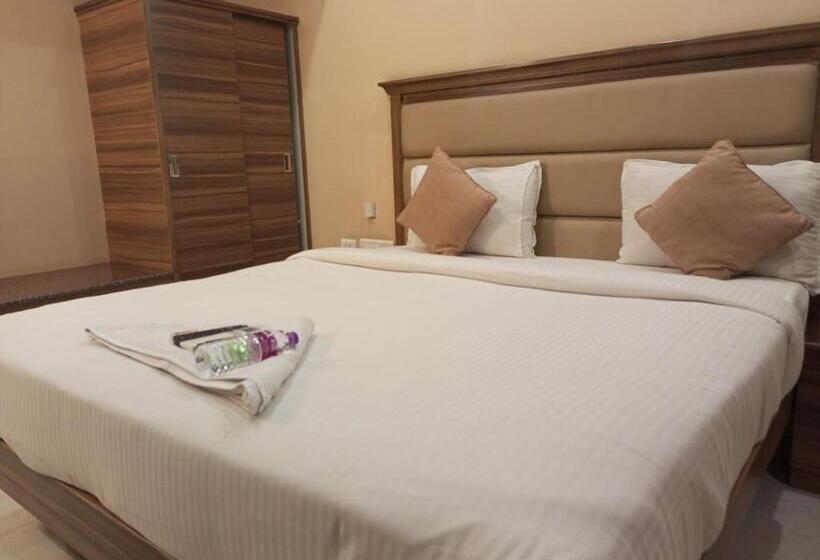 בית מלון כפרי Bairav Grand Madurai