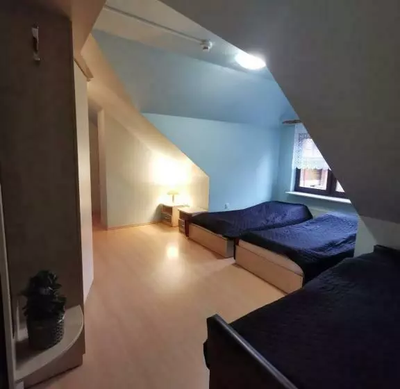 Hotelli Centrum Wypoczynkowo   Konferencyjne Bogdanka W Kalnicy