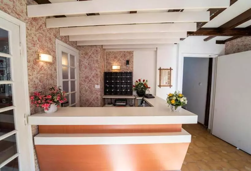 ホテル Céline Hôtel Le Miridan