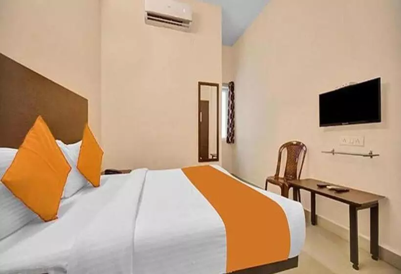 هتل Fabexpress Joel Inn   Nr St Thomas Mount Church & Grand Mall & Phoenix Marketcity Chennai