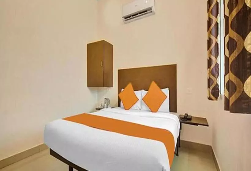 هتل Fabexpress Joel Inn   Nr St Thomas Mount Church & Grand Mall & Phoenix Marketcity Chennai
