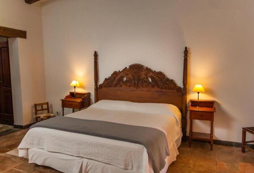 فندق Finca El Recreo