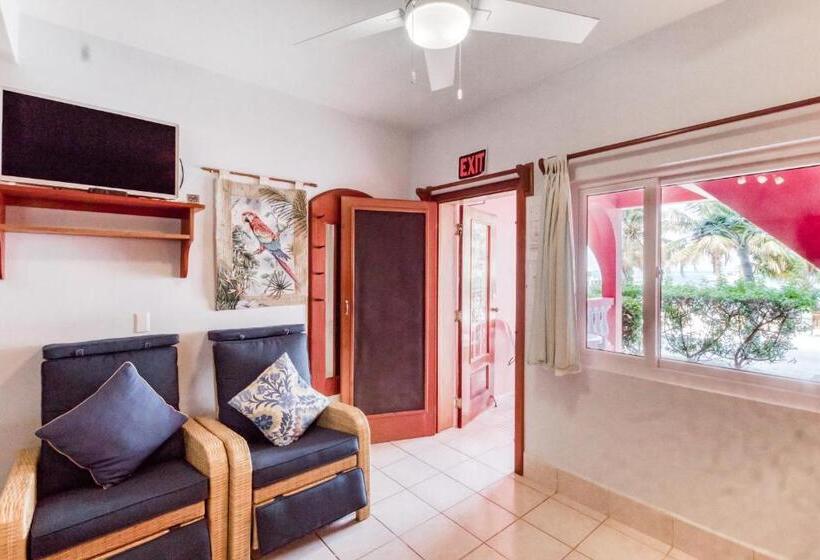 בית מלון כפרי Frangipani 8 At Caribe Island Gold Standard Certified