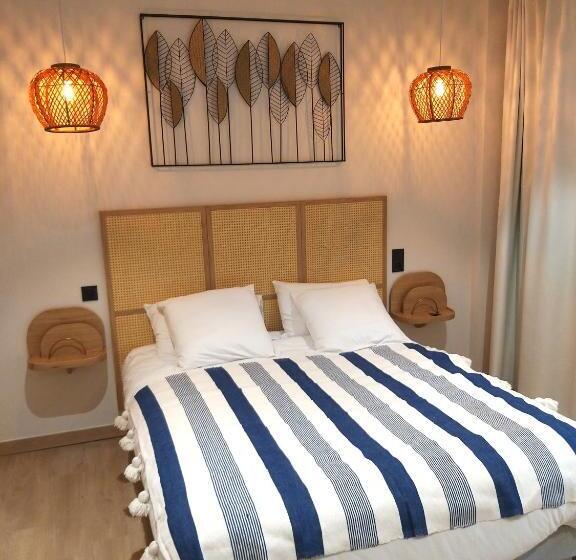 Отель Intense Boutik Hôtel