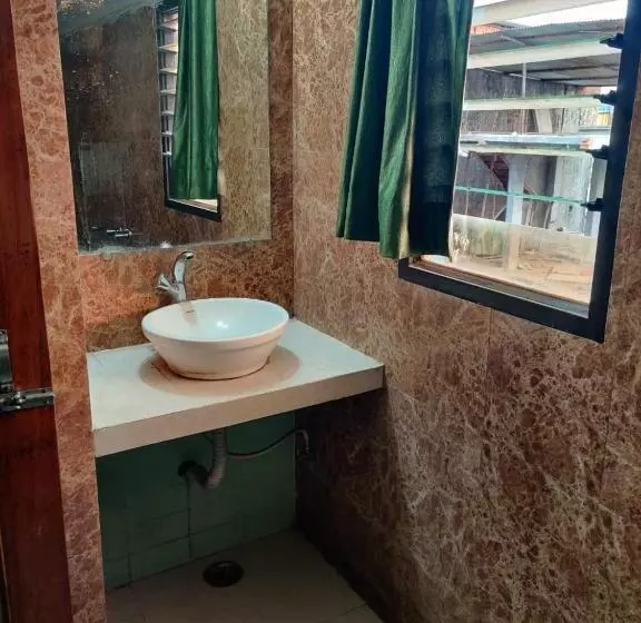 Jain Hotel,pachmarhi