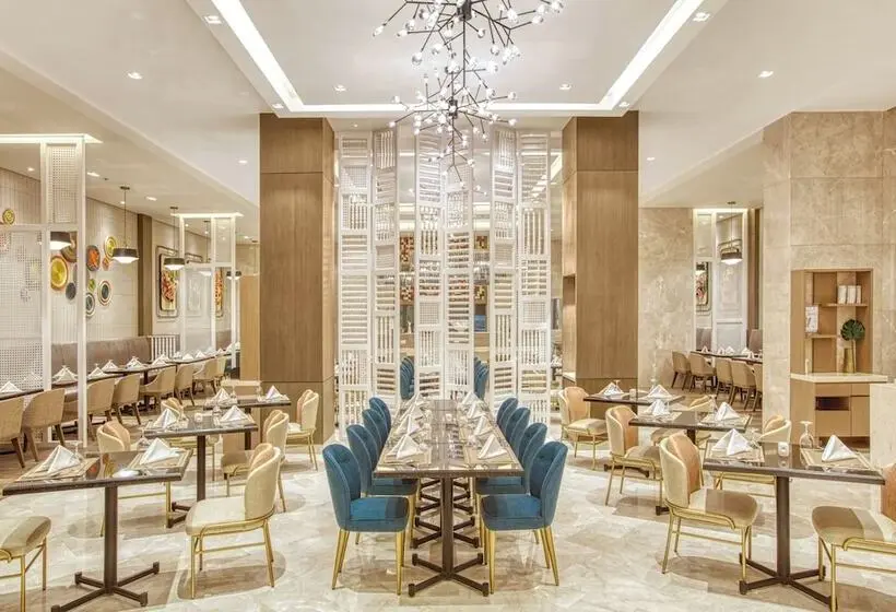 هتل Mercure Mactan Cebu