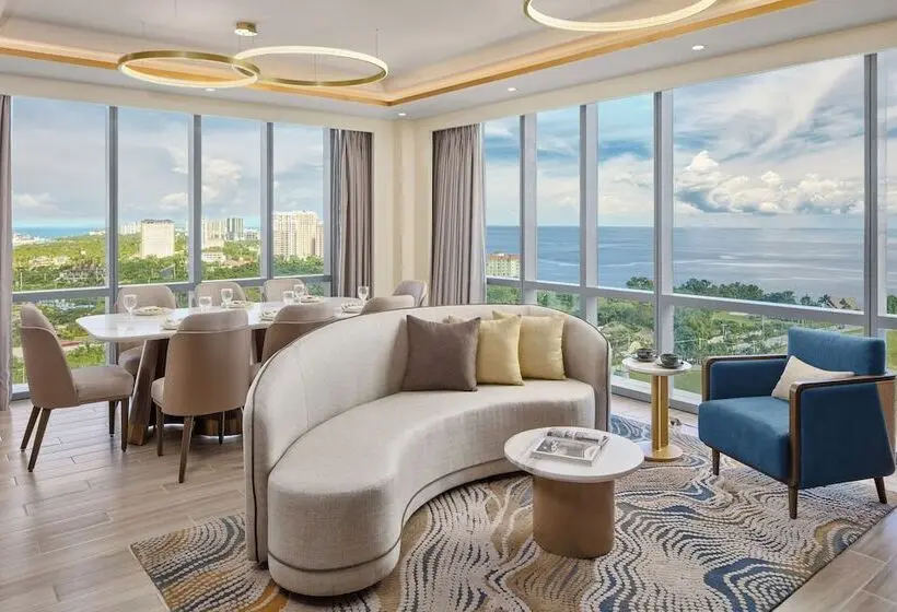 هتل Mercure Mactan Cebu