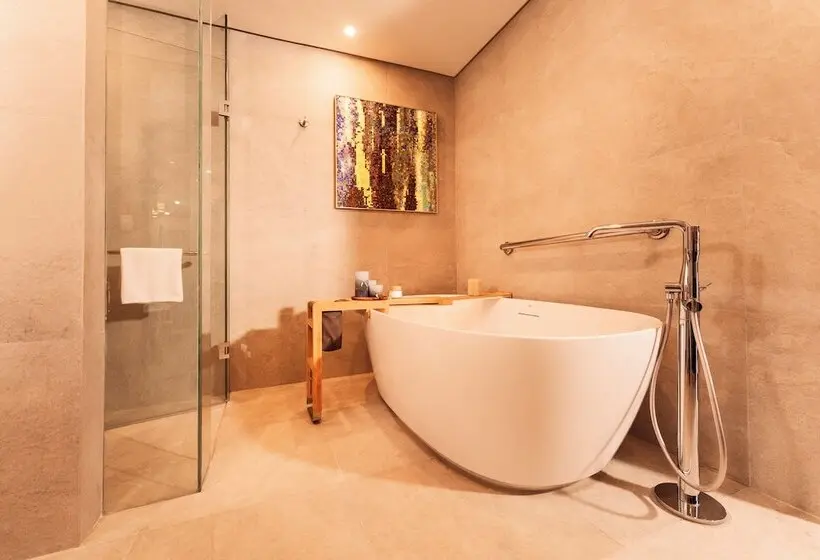 هتل Mercure Mactan Cebu