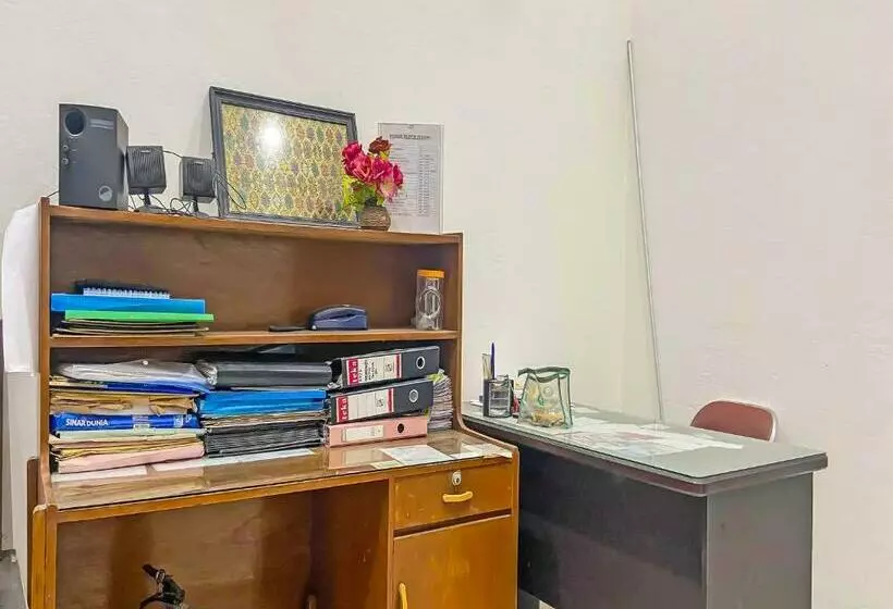 ホテル Oyo 91946  Gajah Mada Indah