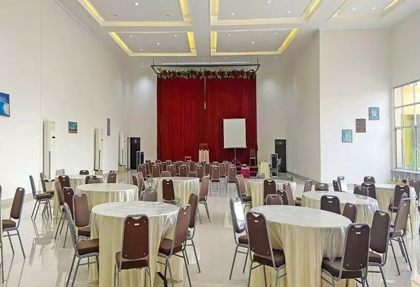 ホテル Oyo 91946  Gajah Mada Indah