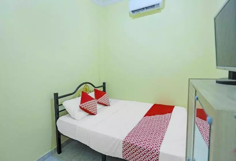 ホテル Oyo 91974 Alfisal Syariah