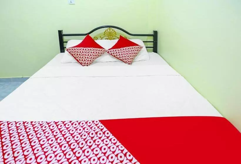 ホテル Oyo 91974 Alfisal Syariah