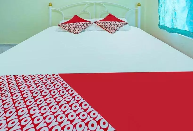 ホテル Oyo 91974 Alfisal Syariah