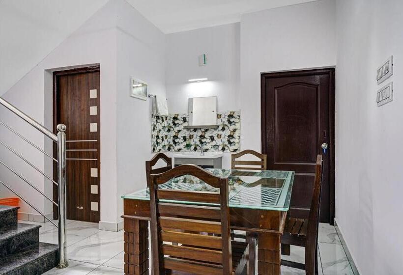 Hotel Spot On 804461 Shalom Palace Residency