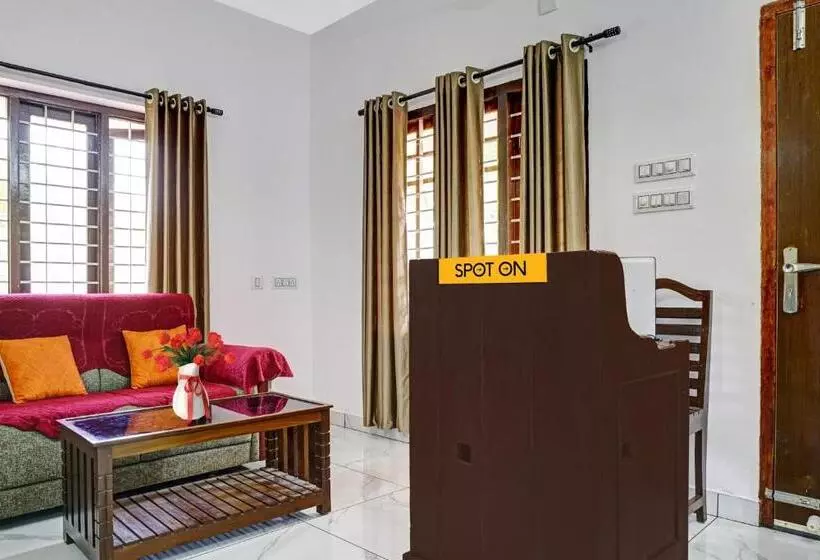 Hotelli Spot On 804461 Shalom Palace Residency