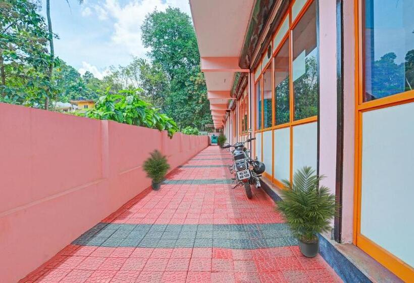 Hotel Spot On Greenland Residency