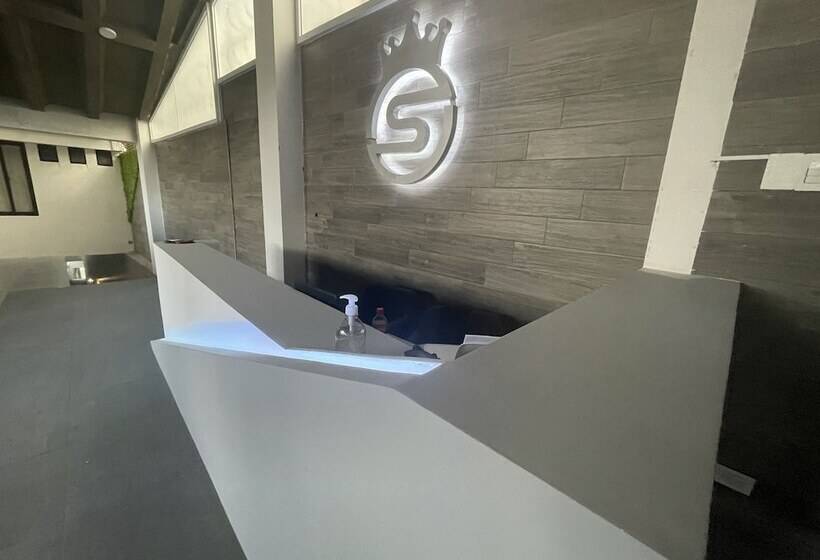 هتل Villas Santander