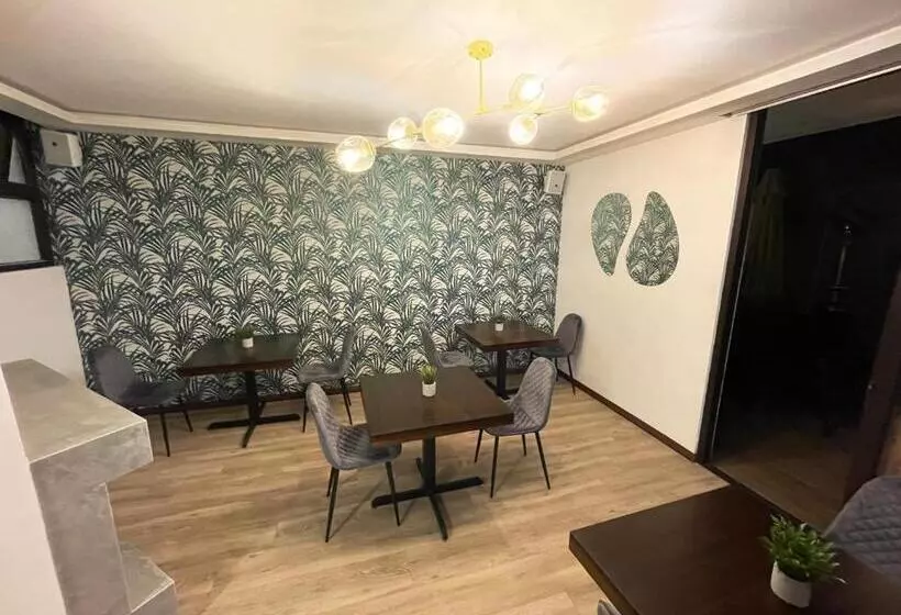 هتل Villas Santander