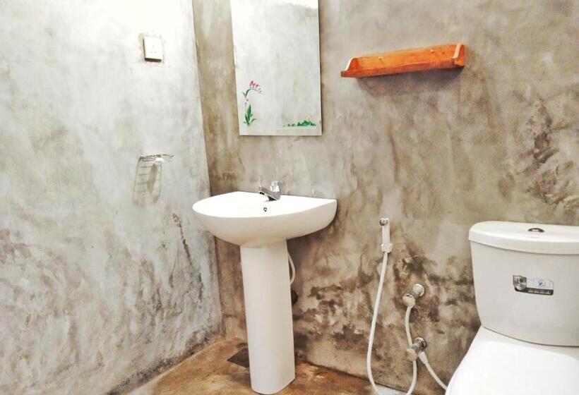 ペンション Hiriketiya Green Hill Home