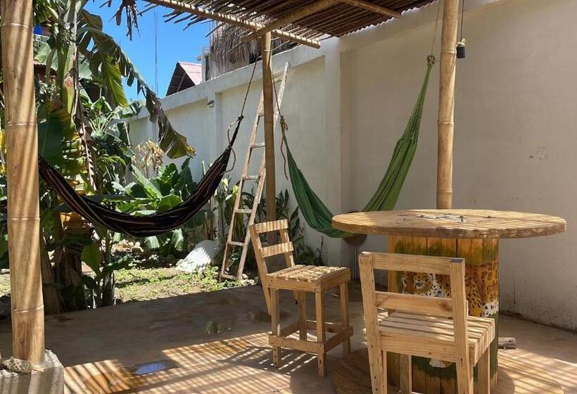 پانسیون Casa Palum Prívate Room Share Bathroom