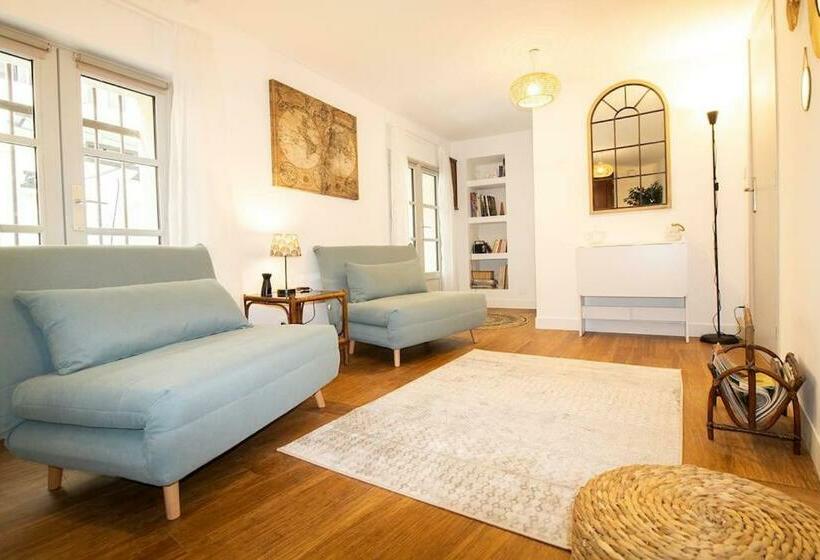 Bed and Breakfast Le Cocon De L écusson !