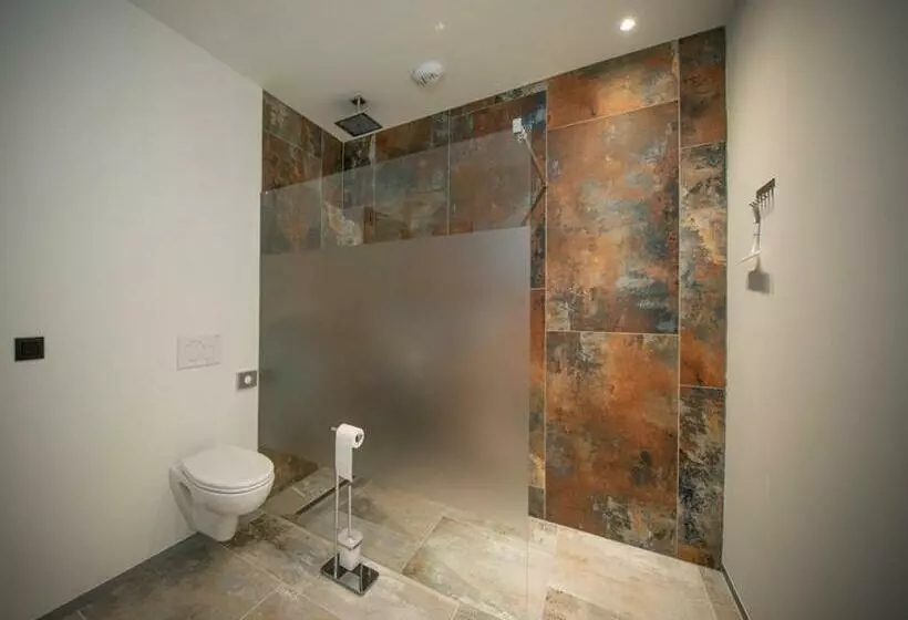 ベッドアンドブレックファースト Villa Valtin