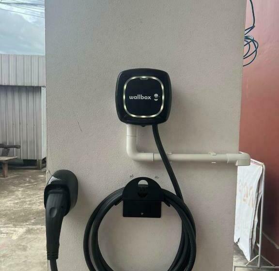 호텔 โรงแรมช้างใหญ่ใจดี