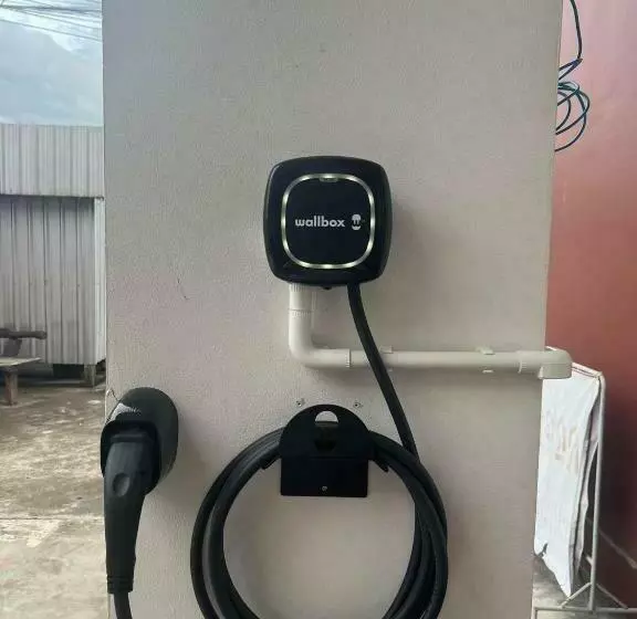 ホテル โรงแรมช้างใหญ่ใจดี