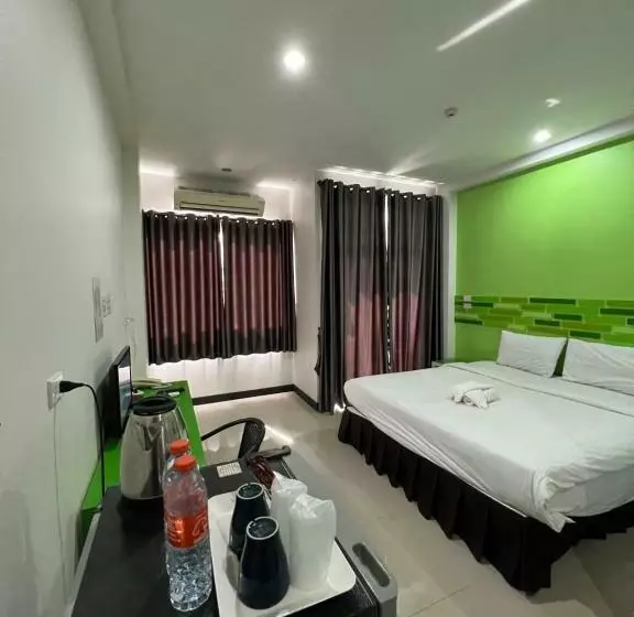 ホテル โรงแรมช้างใหญ่ใจดี