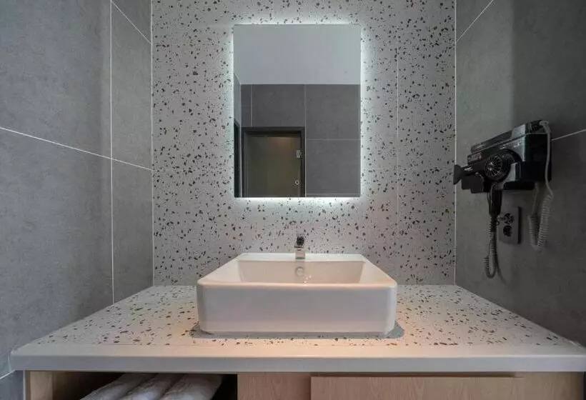 ホテル Brown Dot Siheung Geobuksum